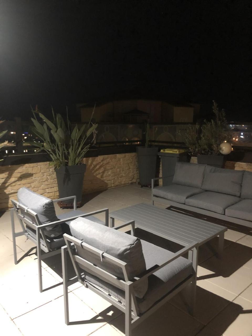Penthouse 120 M2 Vue Imprenable Lattes Apartment Exterior photo